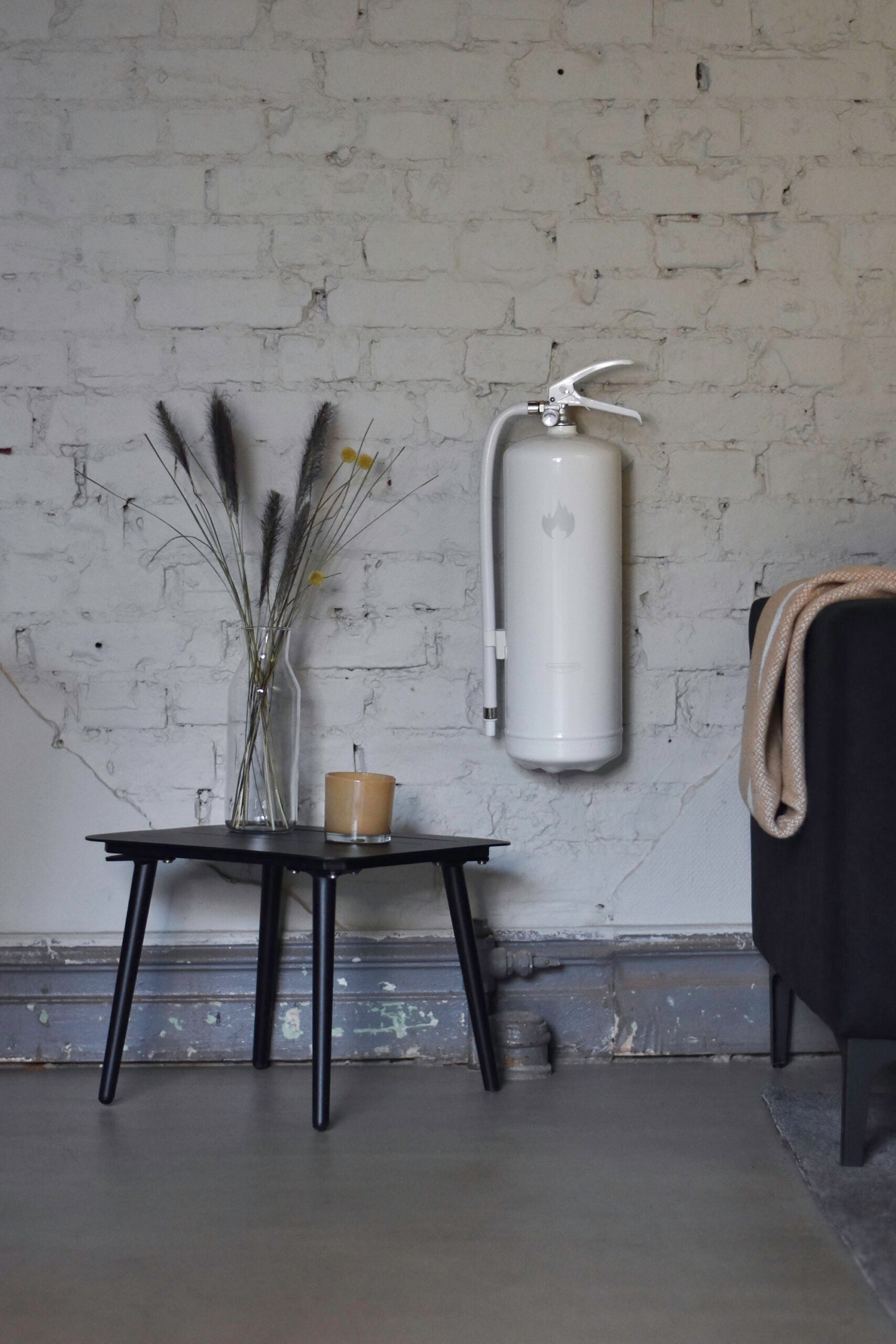 Housegard design pulverbrandsläckare - 6 kg, vit